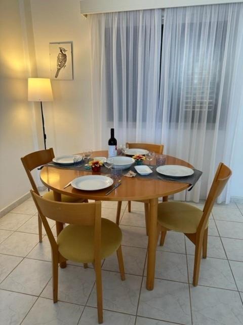 Seaclusion Vacation Villa Pomos Extérieur photo
