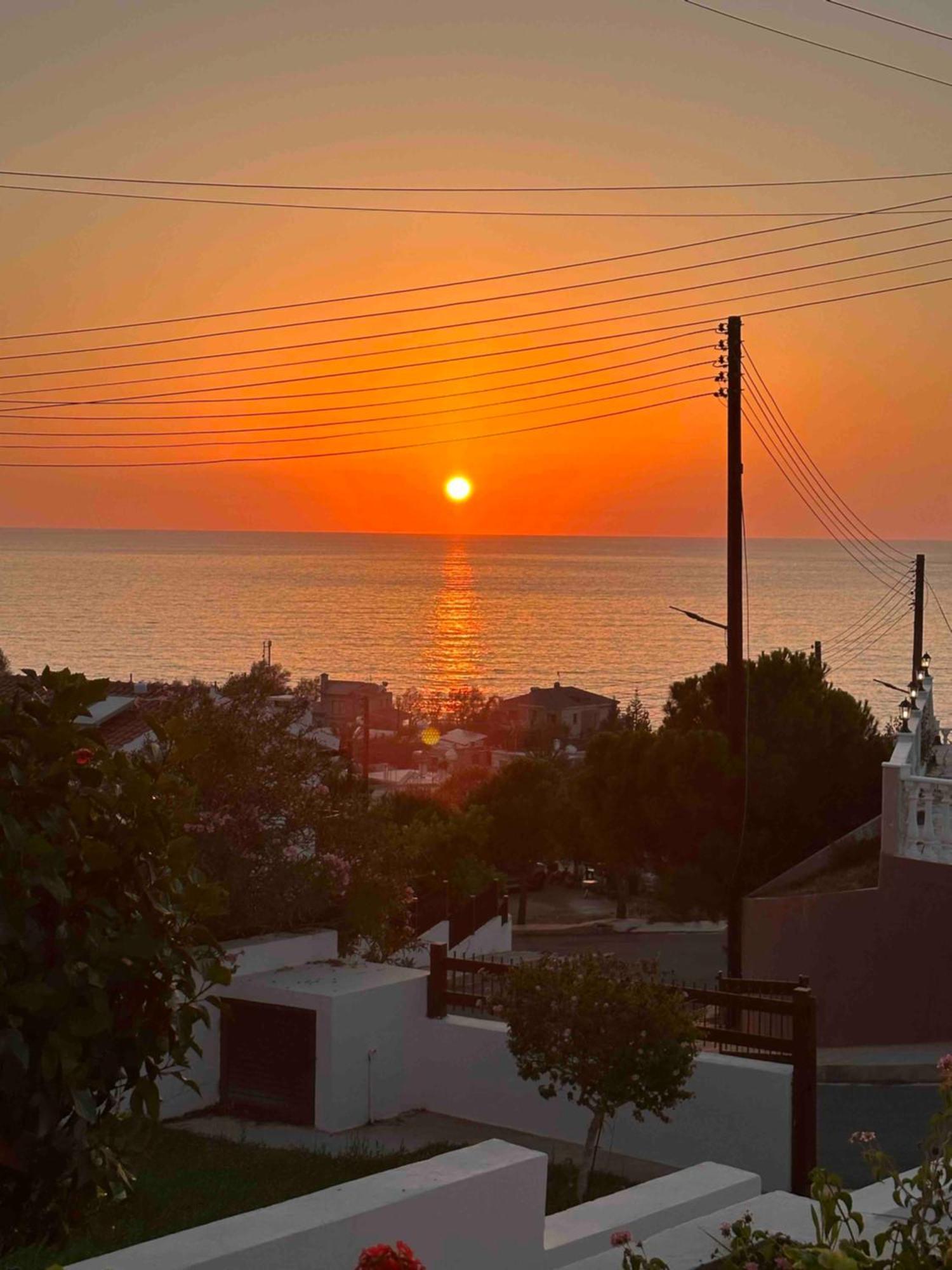 Seaclusion Vacation Villa Pomos Extérieur photo